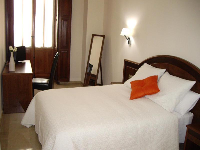 Hotel San Sebastian Hospederia Cieza Exterior photo